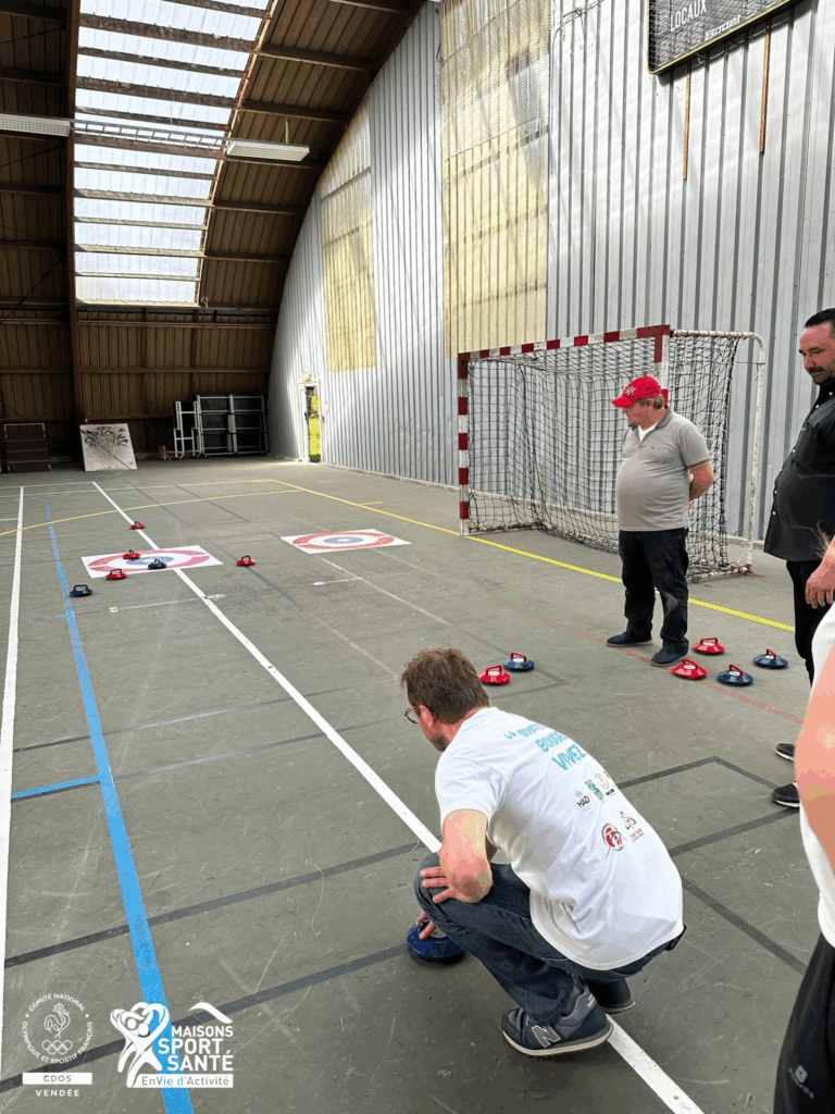 Photo d'une activité curling de la MSS